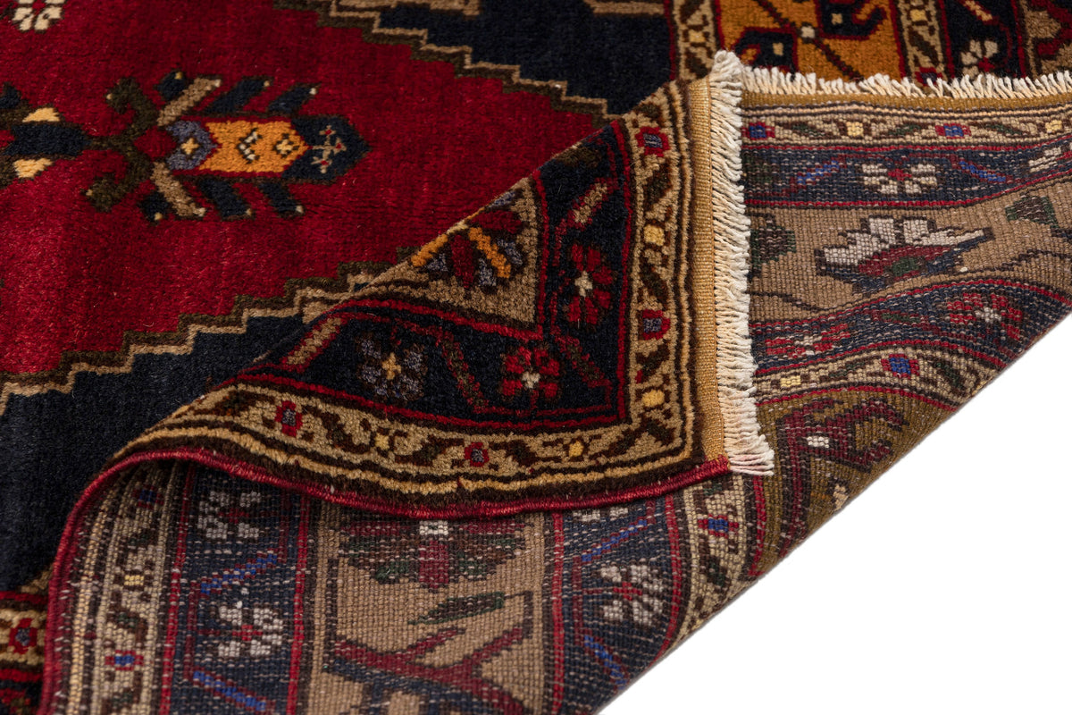 (4'3" x 8'2") Handmade Turkish Oriental Area Rug