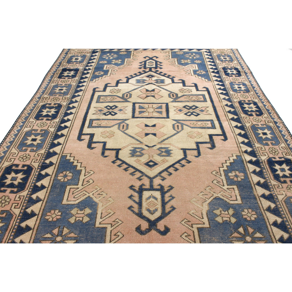 Varisan - (6'5'' x 9'11'') Vintage Turkish Rug