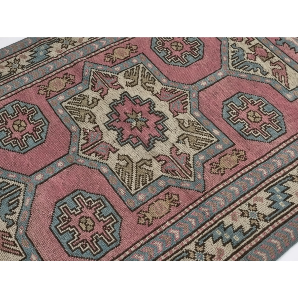 Erminos - (3'11'' x 6'8'') Vintage Turkish Rug