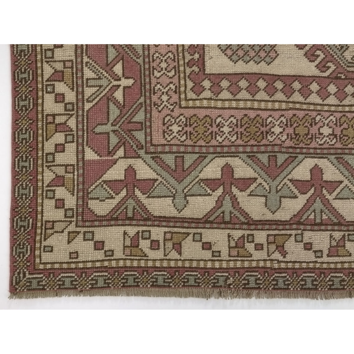 Matkila - (7'2'' x 10'2'') Vintage Turkish Rug