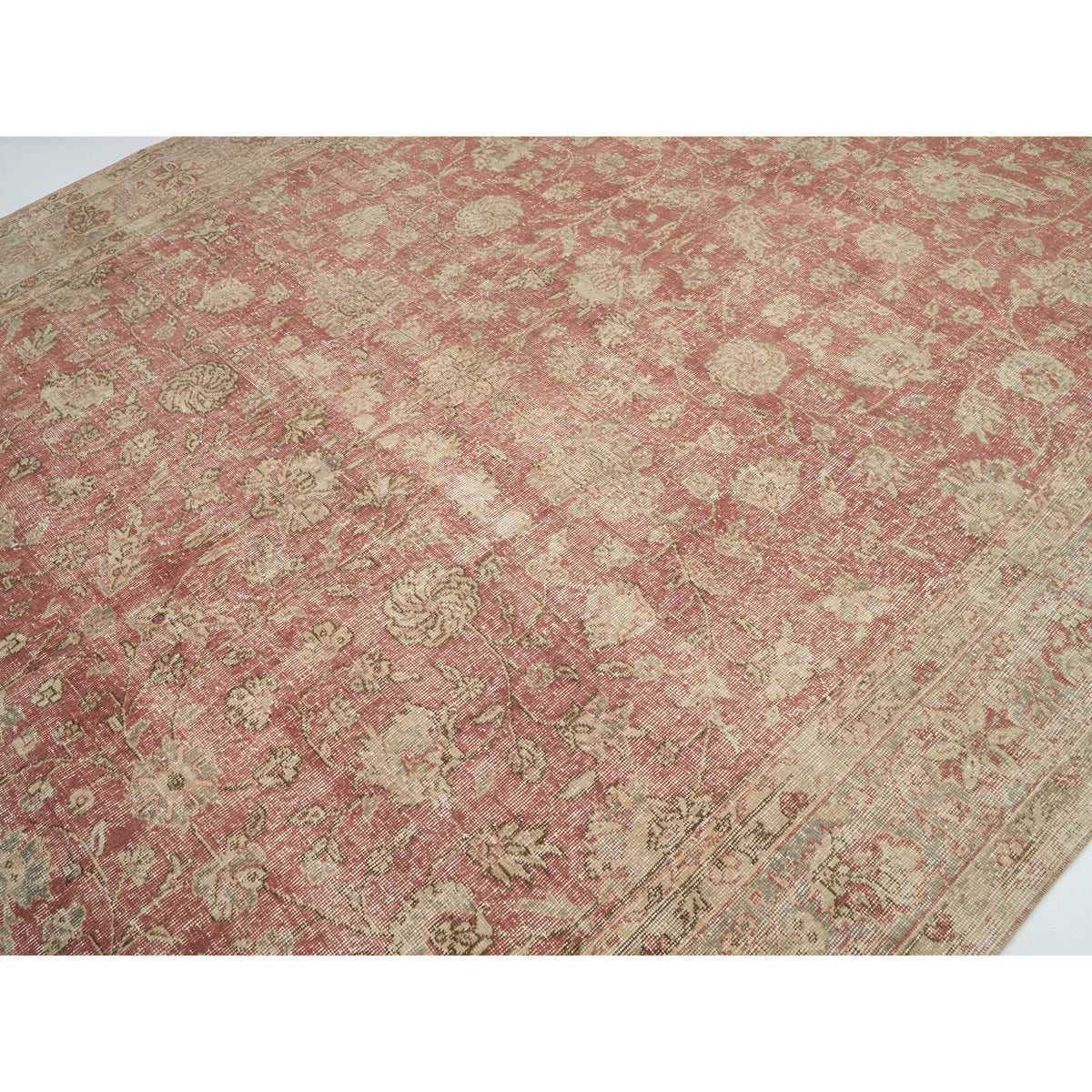 Larkana - (7'11" x 11'7") Oriental Turkish Rug