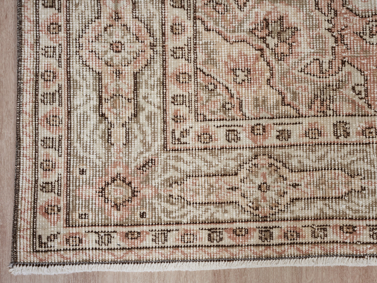 5'6" x 8'10" Neutral Vintage Turkish Area Rug