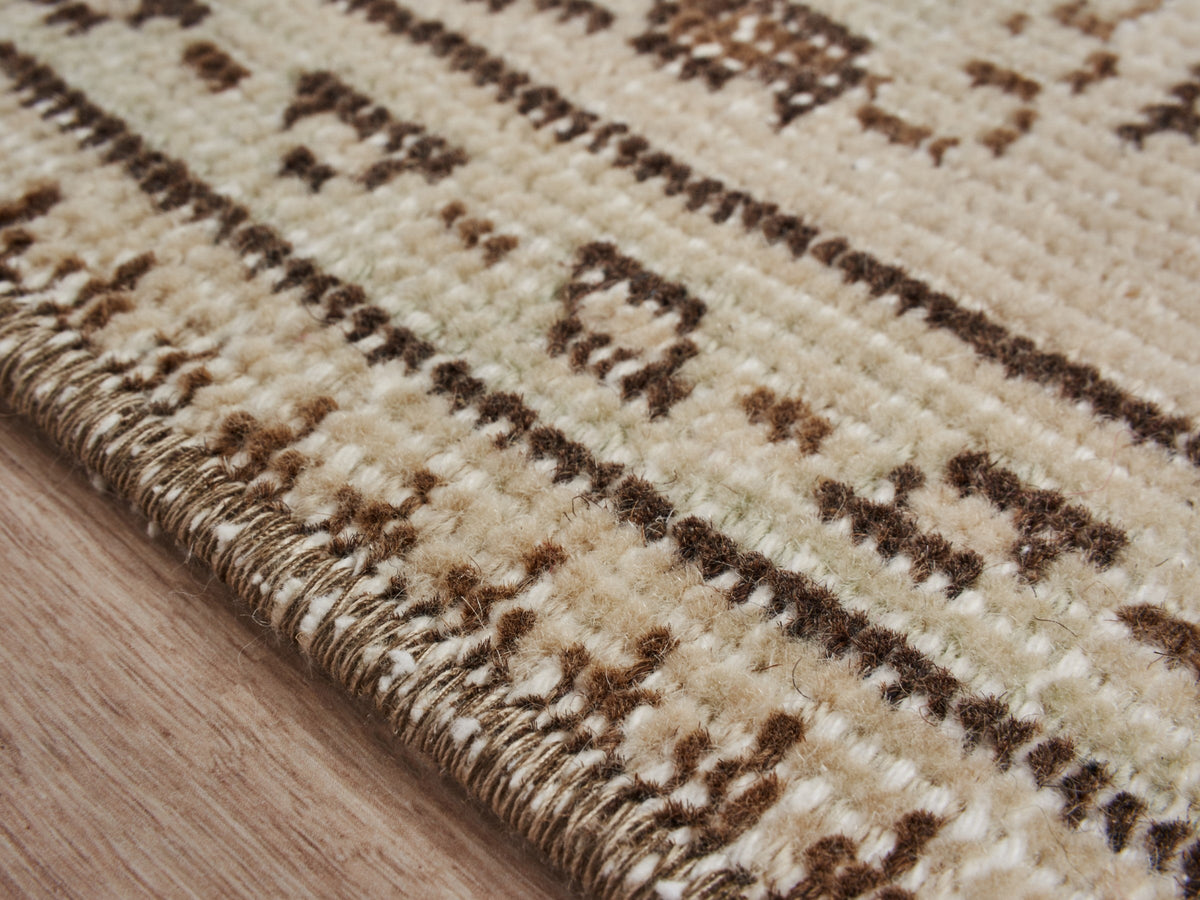 4'11" x 8'6" Beige Vintage Turkish Scatter Rug