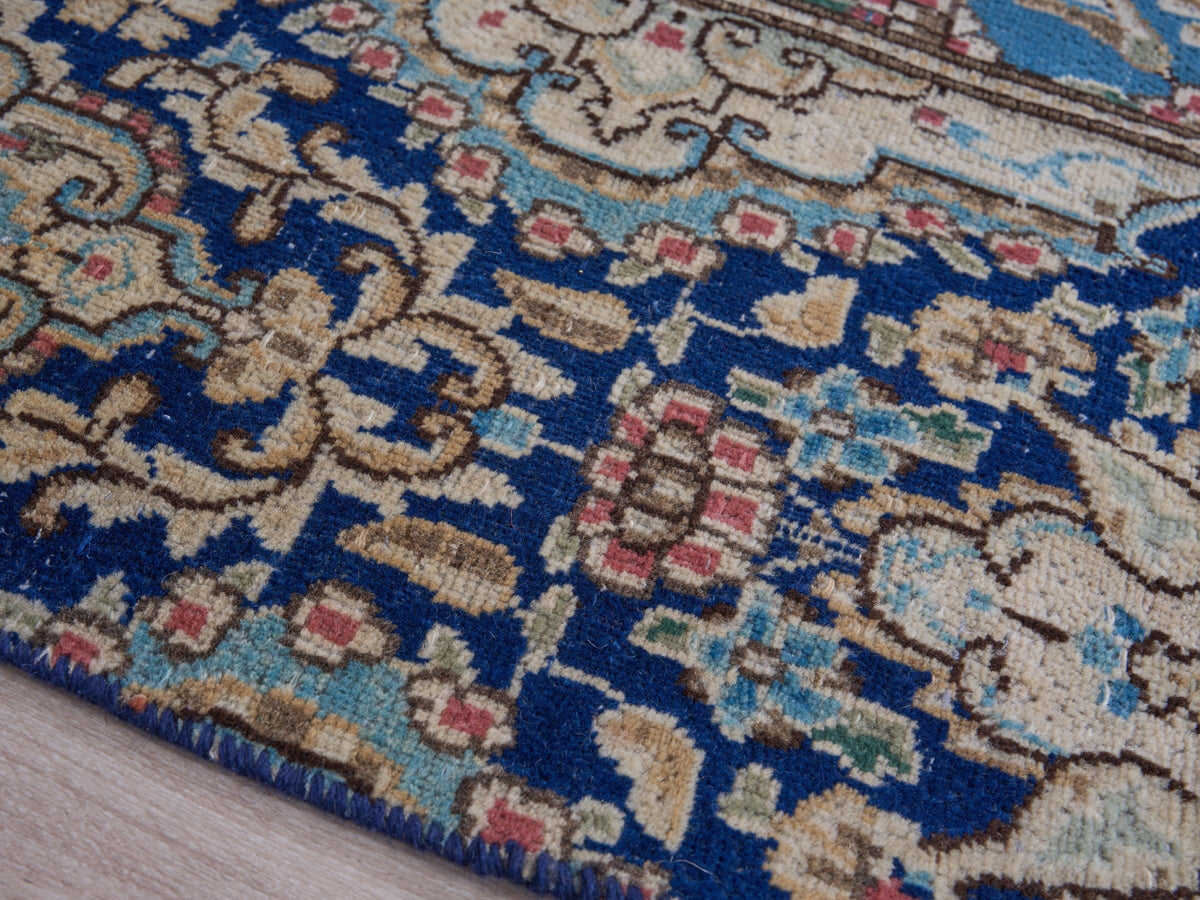 8'11" x 12'7" Oriental Persian Style Oversize Rug