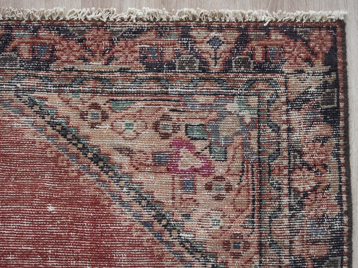 3'3" x 5'1" Vintage Small Red Persian Style Rug