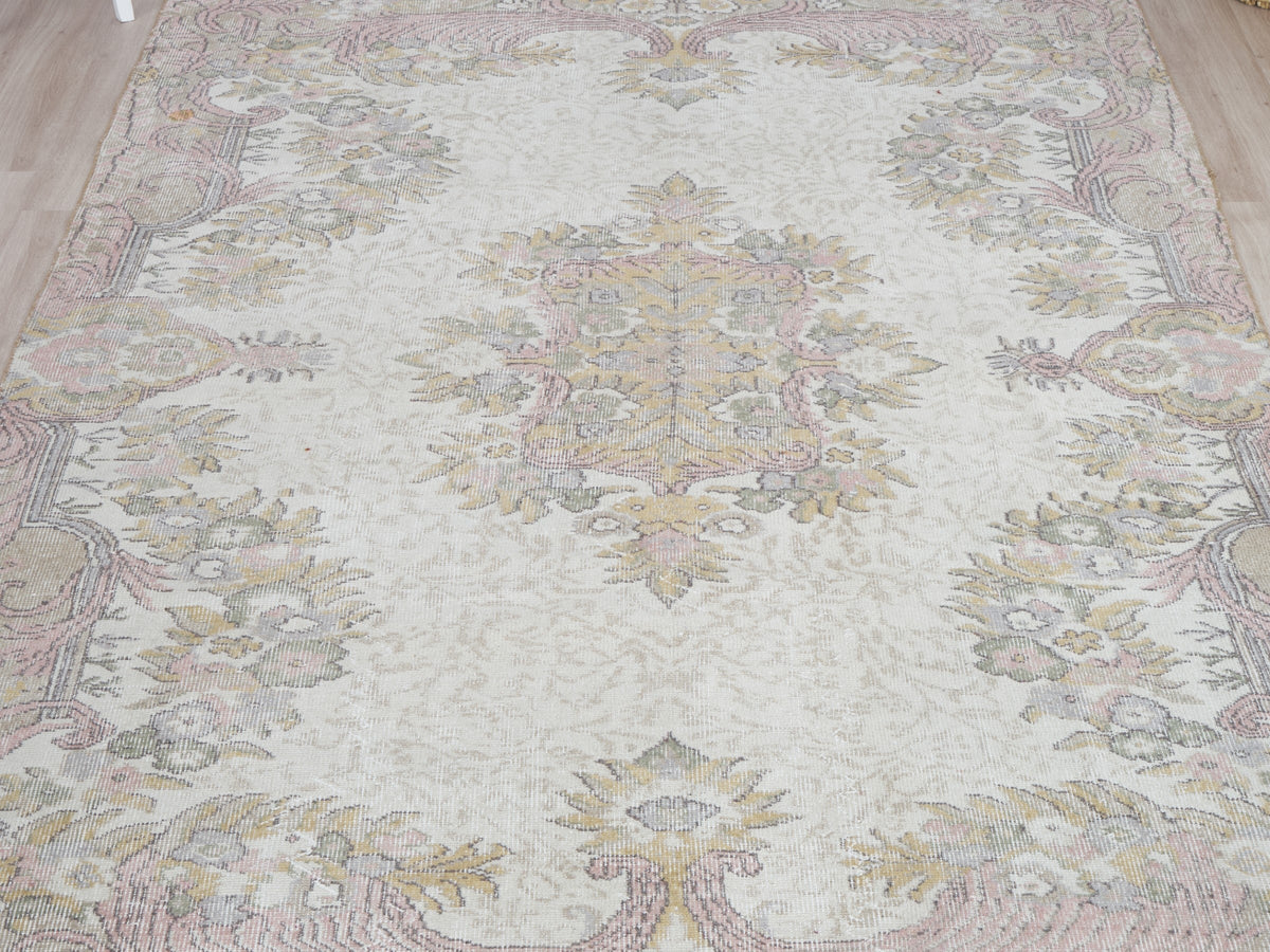 6' x 9'9" Neutral Vintage Turkish Area Rug