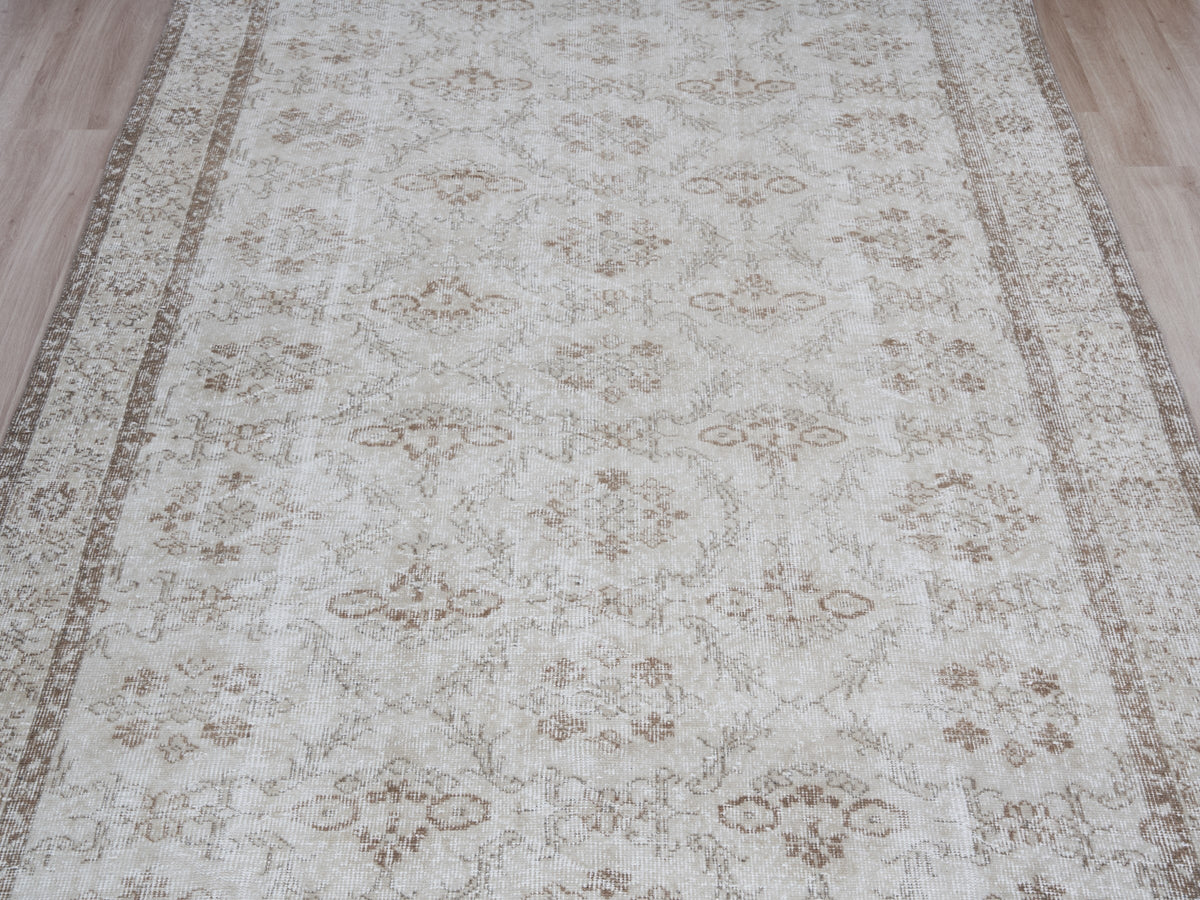 6' x 9'8" Neutral Vintage Turkish Area Rug