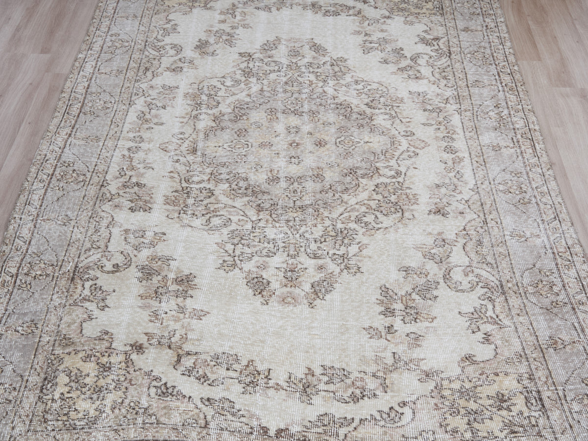 5'8" x 10'1" Vintage Neutral Turkish Area Rug