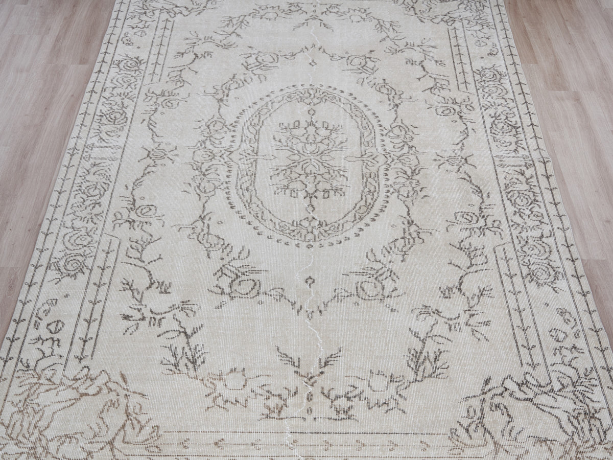 6' x 9'8" Neutral Vintage Turkish Area Rug