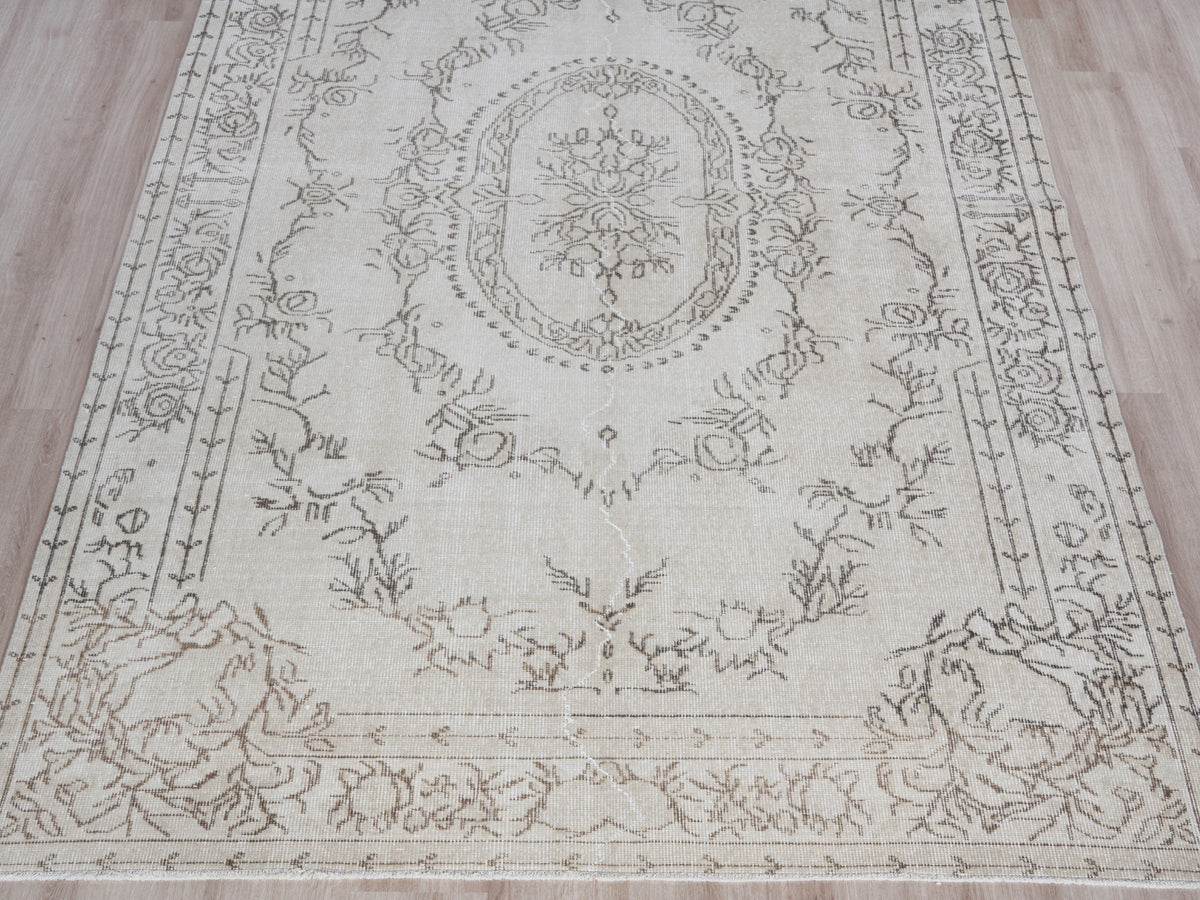 6' x 9'8" Neutral Vintage Turkish Area Rug