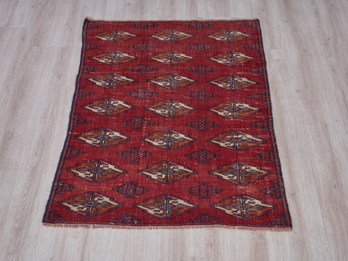 2'6" x 3'10" Vintage Persian Style Tiny Rug