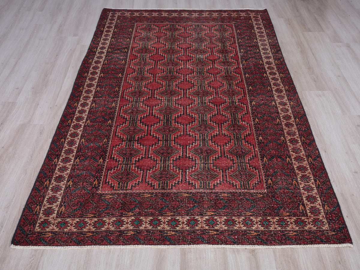 4'8" x 8'10" Oriental Persian Style Red Rug