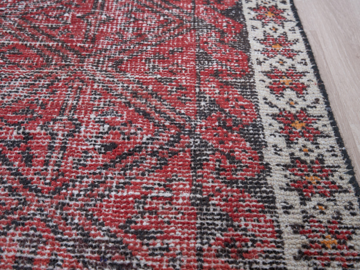 3'6" x 5'7" Vintage Persian Style Red Rug