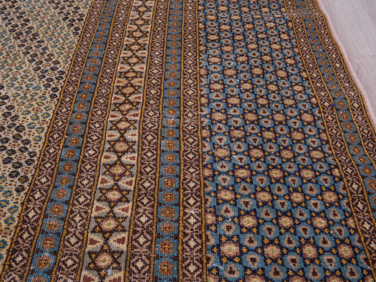 7'9" x 11' Oriental Persian Style Rug