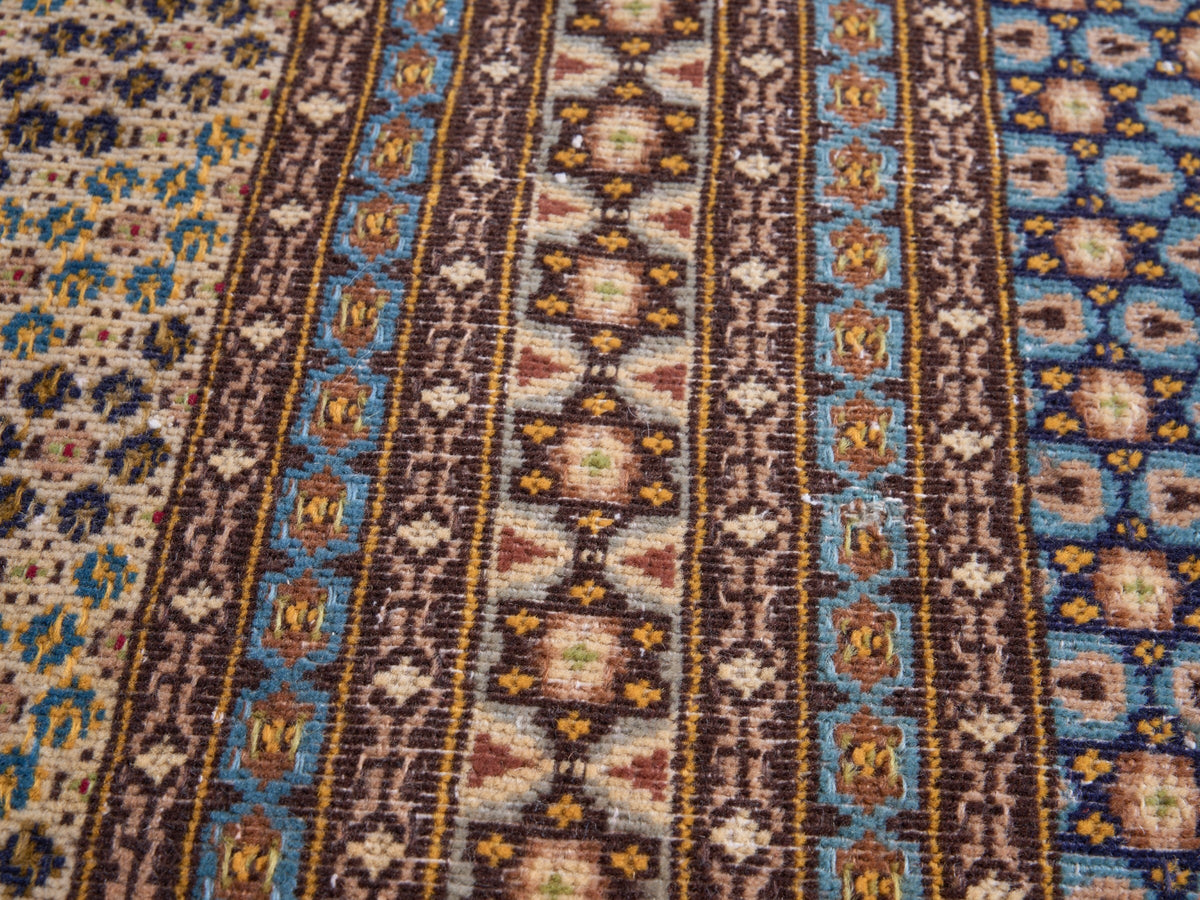 7'9" x 11' Oriental Persian Style Rug