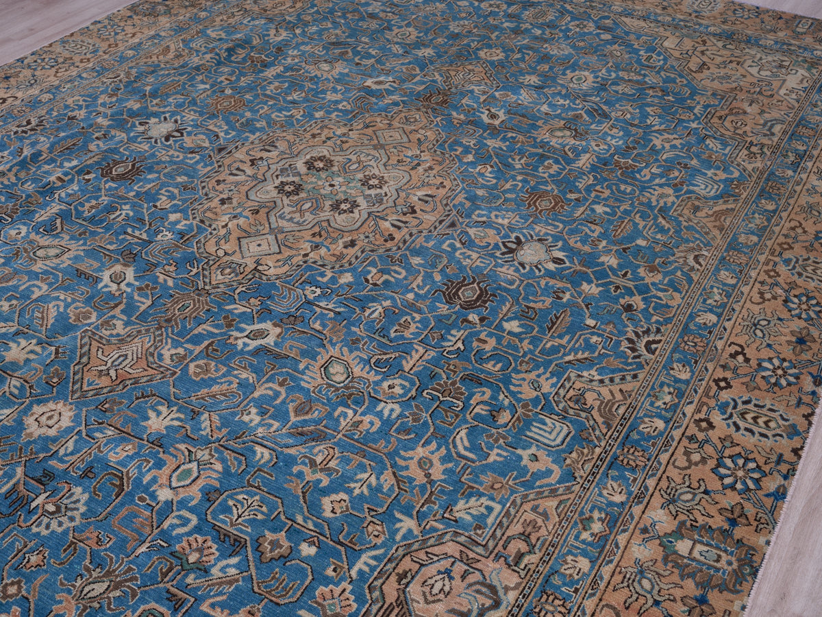 7'11" x 11'9" Oriental Blue Persian Style Rug