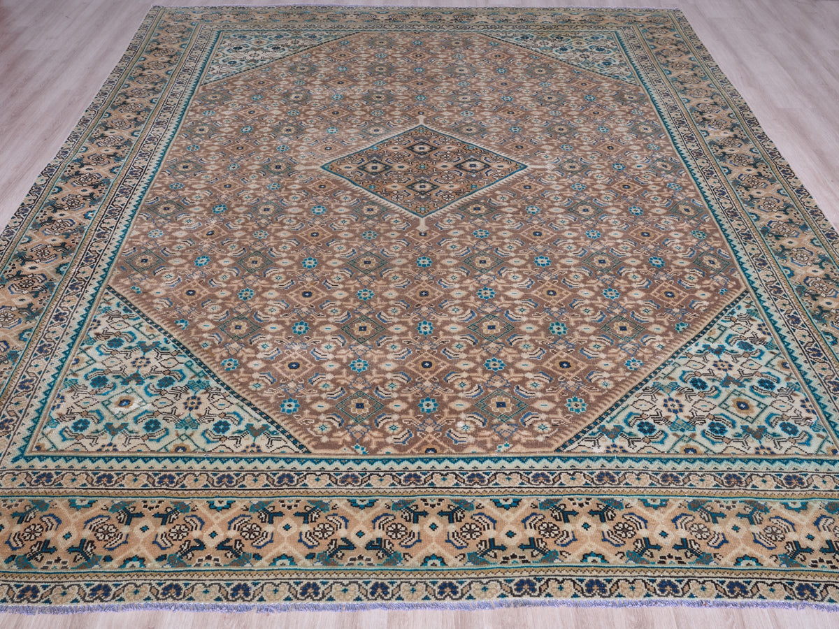 9'1" x 12'10" Oriental Handmade Persian Style Rug