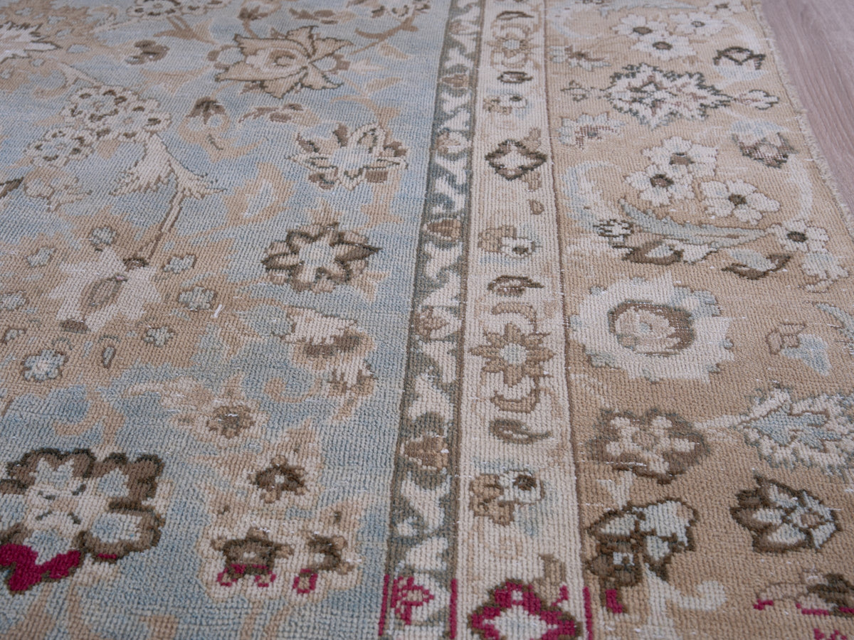 7' x 10'9" Vintage Persian Style Large Rug