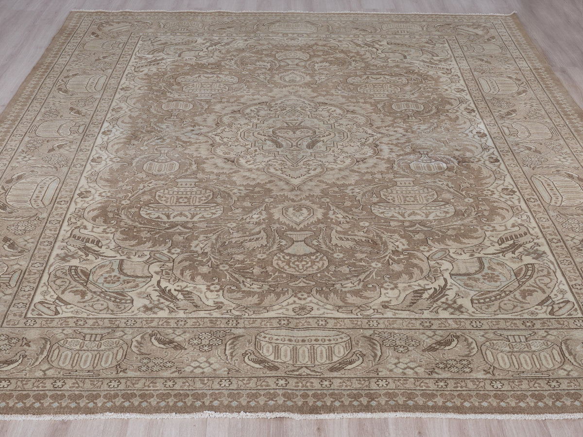 8' x 10'11" Neutral Oriental Persian Style Rug