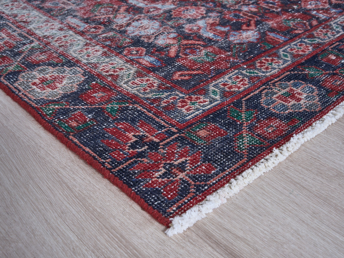 3'7" x 7'2" Vintage Persian Style Rug