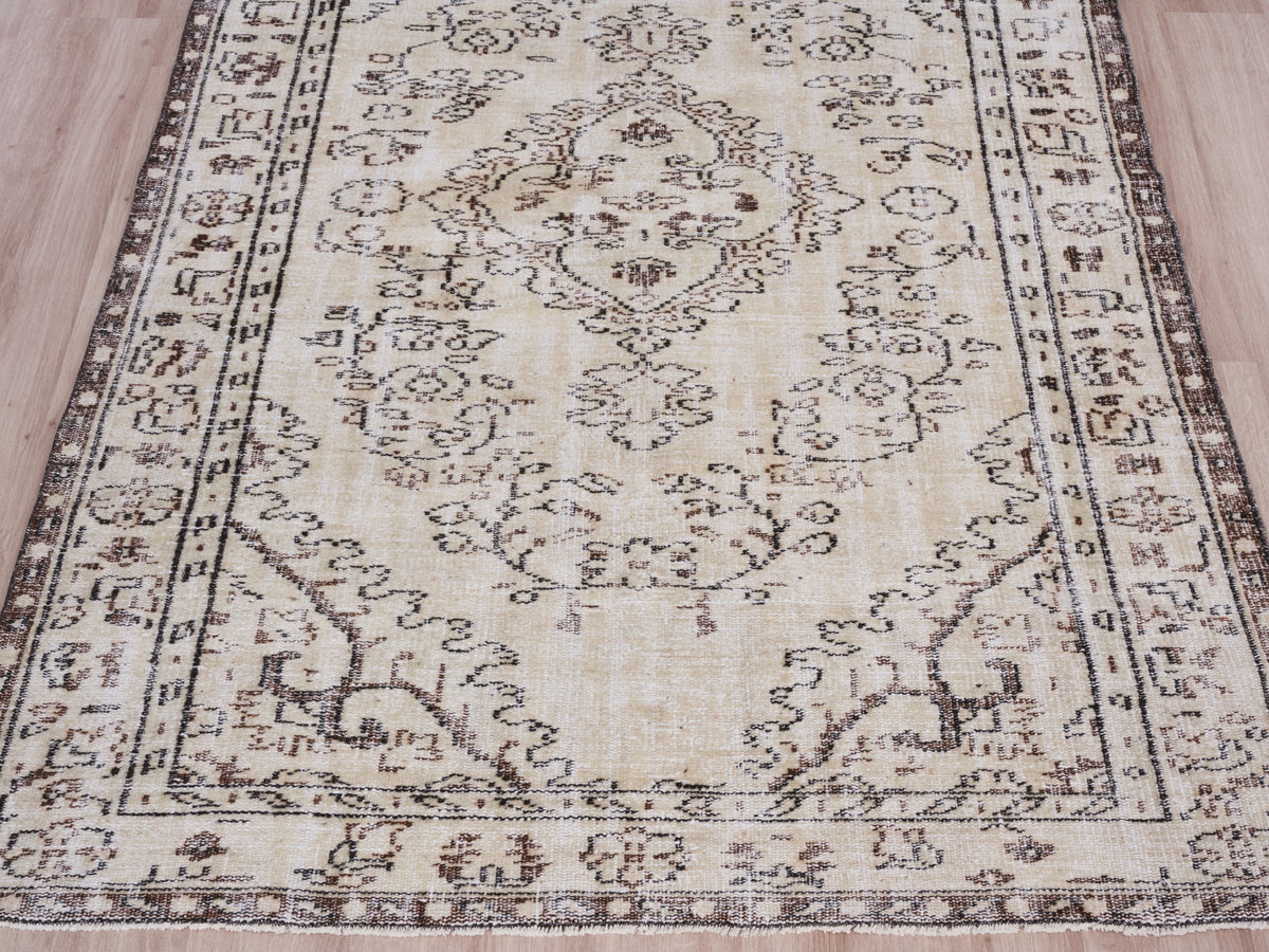 5'4" x 8'10" Neutral Vintage Turkish Area Rug