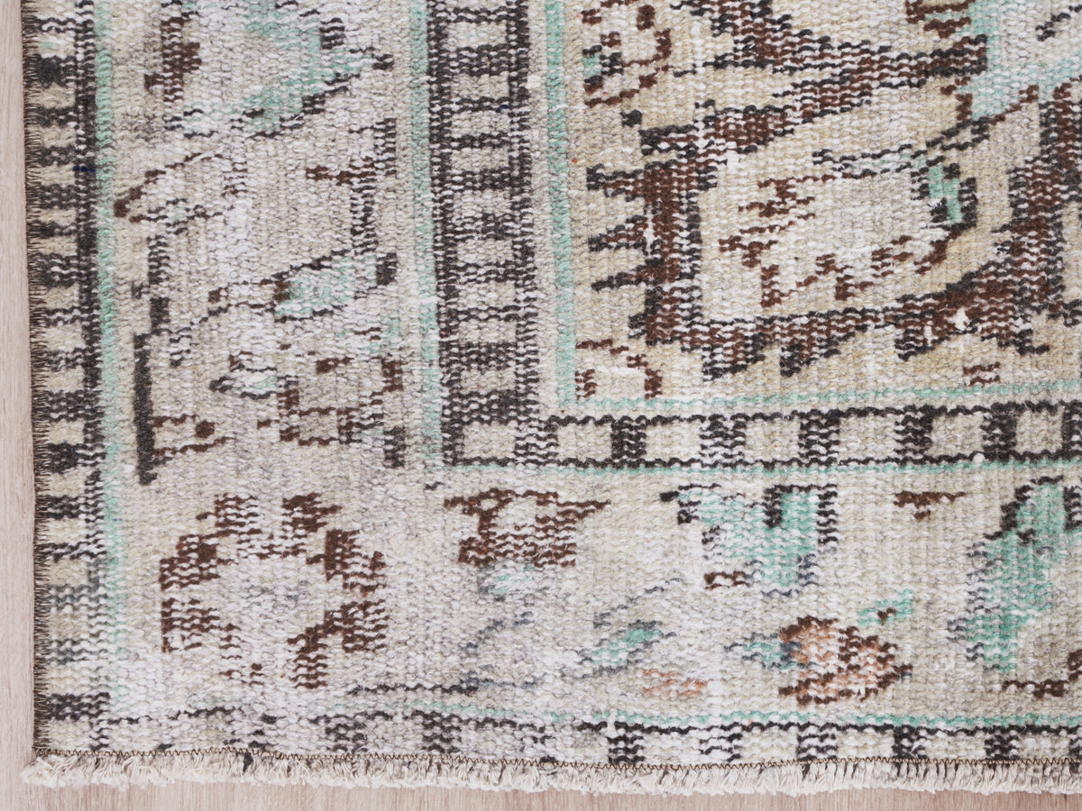 5'4" x 8'8" Neutral Vintage Turkish Area Rug