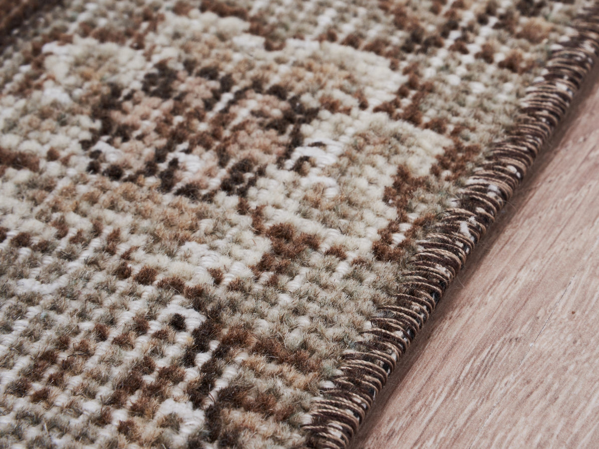 3'8" x 7'1" Neutral Vintage Scatter Rug