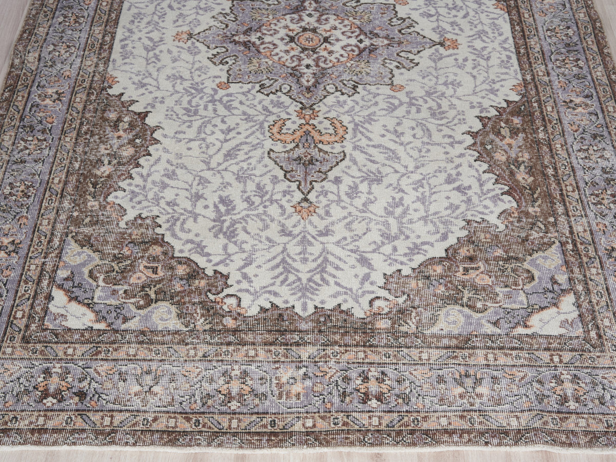 6' x 9'10" Neutral Vintage Turkish Area Rug