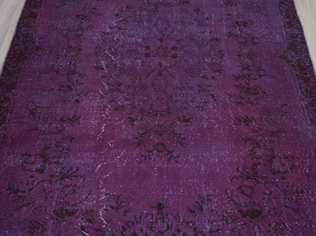 5'8" x 10'4" Purple Vintage Turkish Large Rug