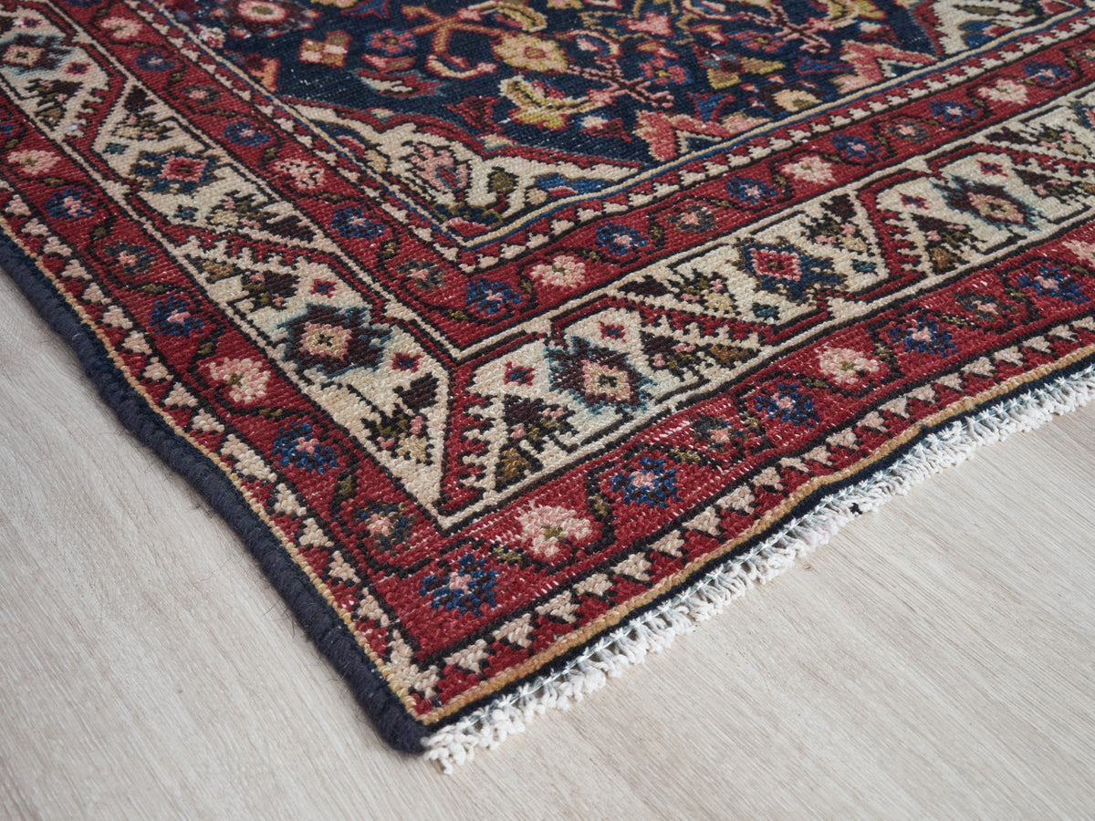 3'3" x 9'8" Oriental Persian Style Handmade Runner Rug