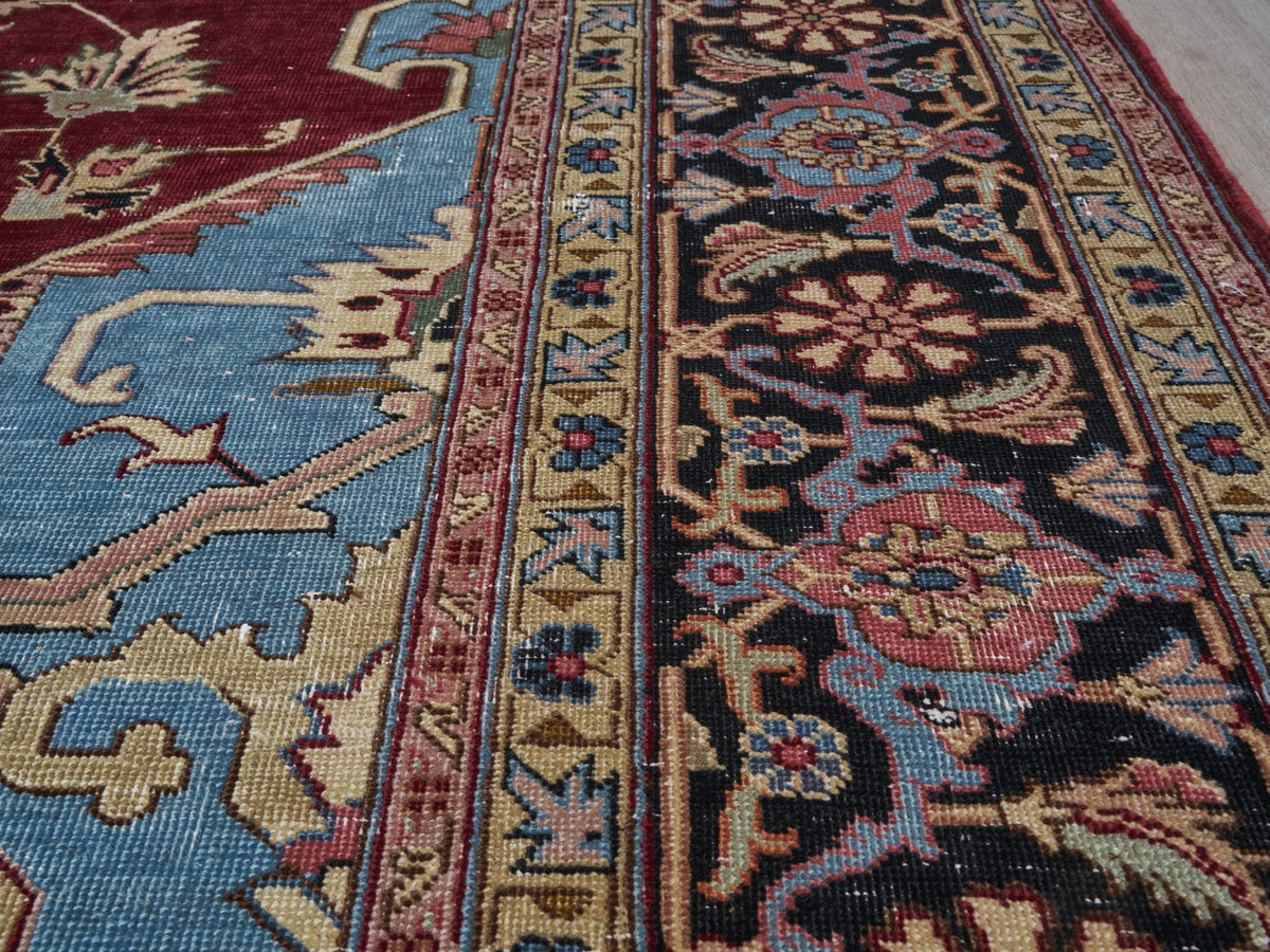 9'8" x 11'11" Oriental Persian Style Rug