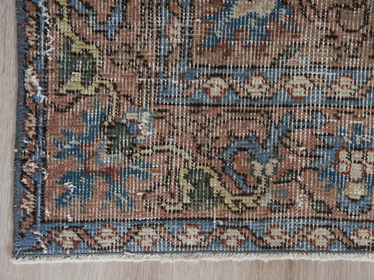 4'2" x 8'4" Vintage Turkish Scatter Rug