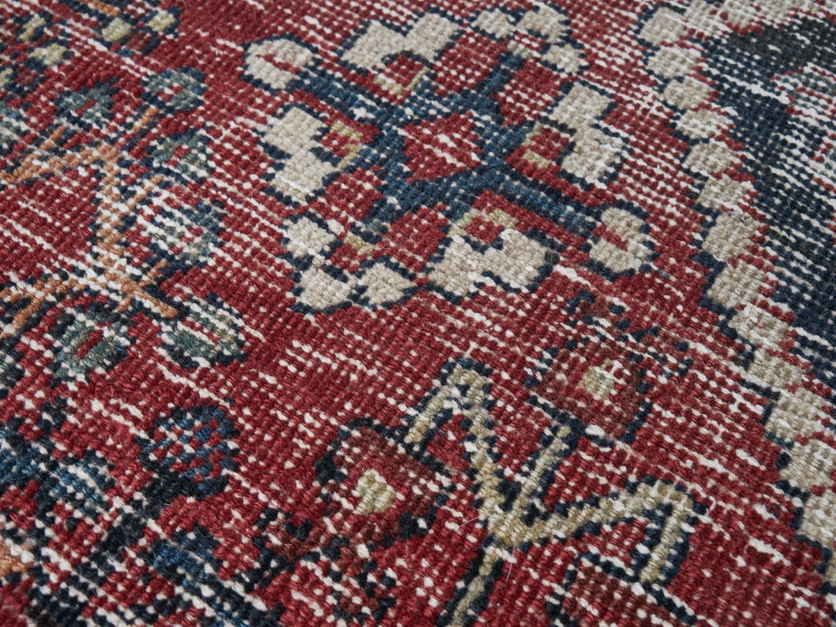 4' x 7'4" Vintage Persian Style Area Rug