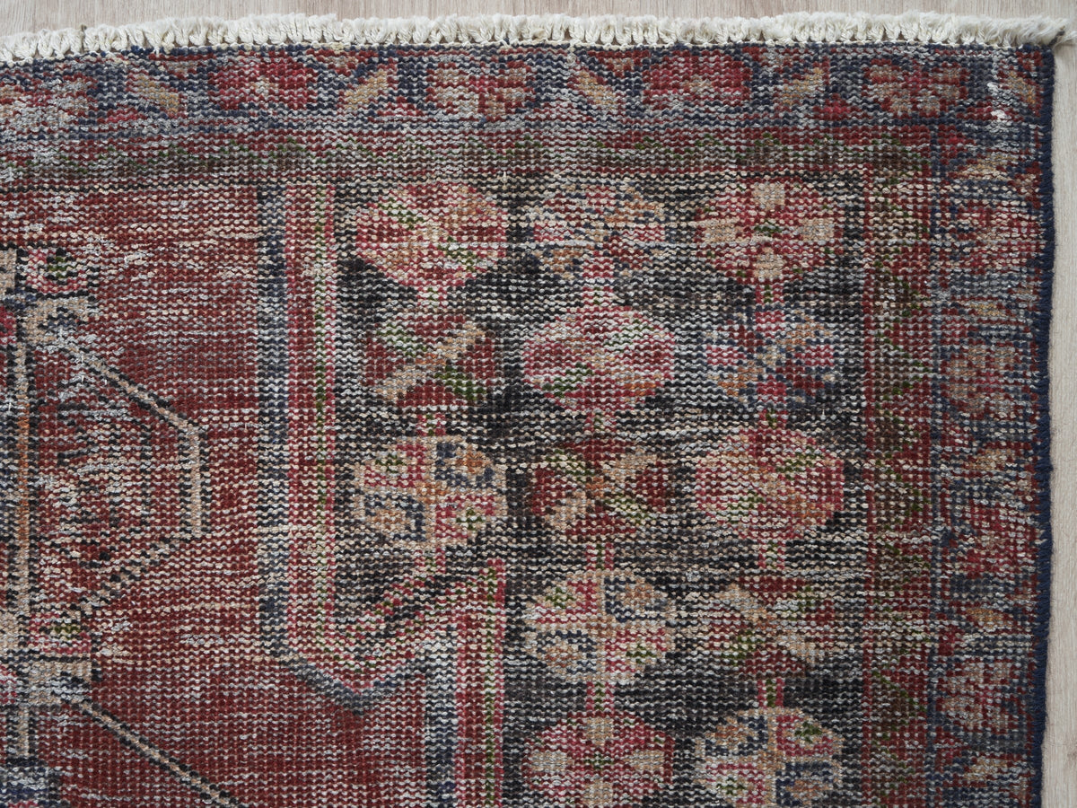 4' x 6'10" Small Red Vintage Persian Style Rug