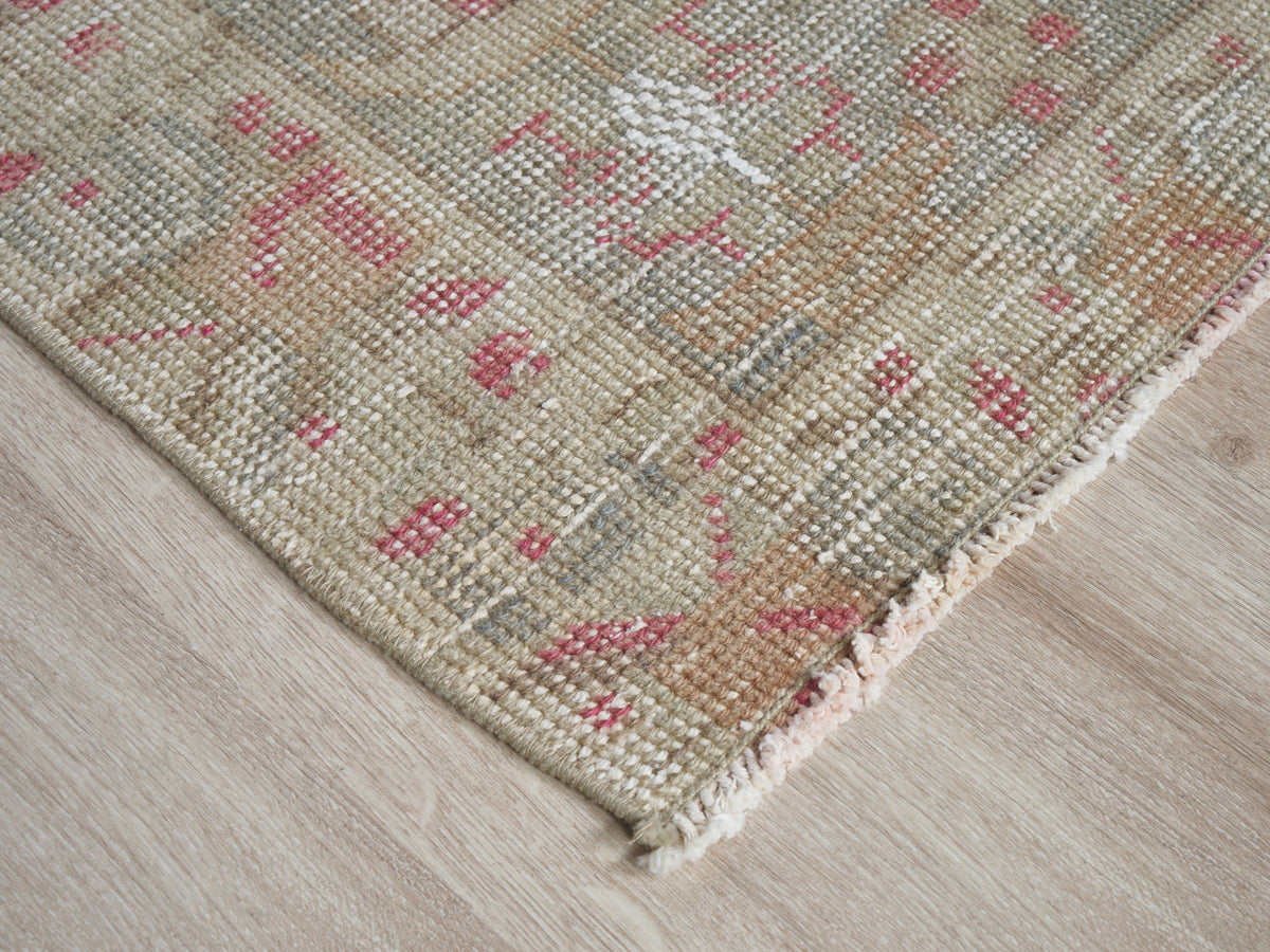 4' x 7'3" Neutral Pink Vintage Turkish Rug