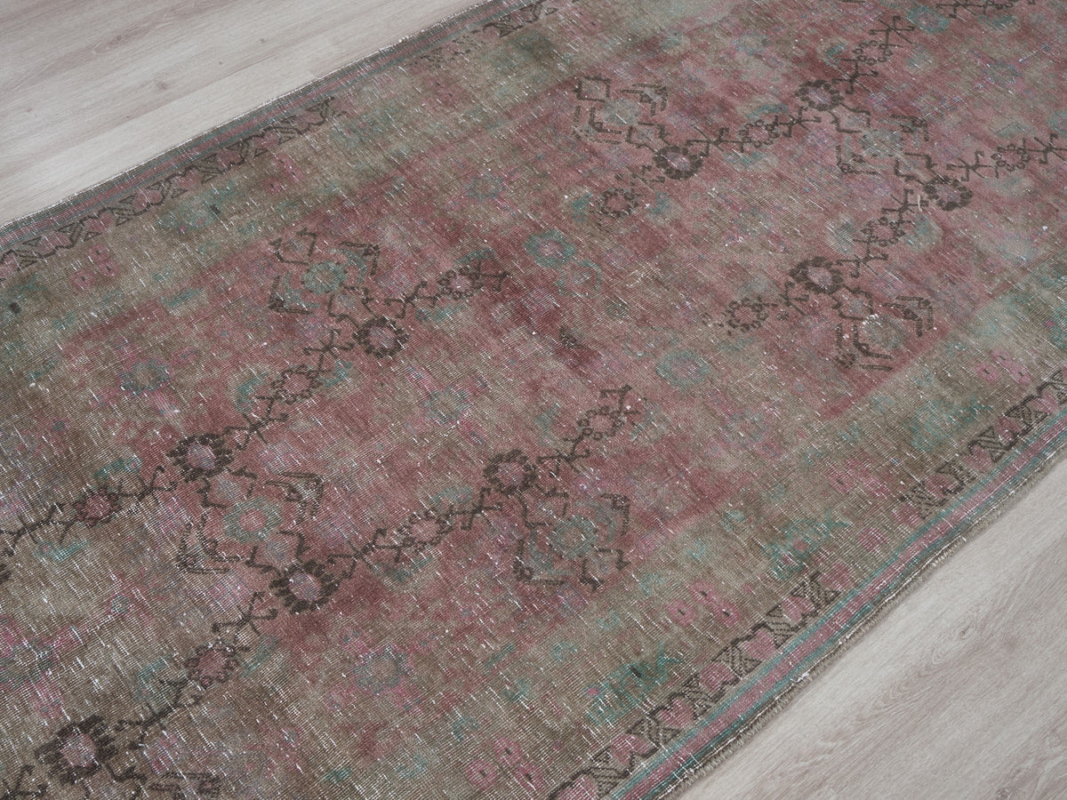 3'5" x 9'5" Vintage Persian Style Runner Rug