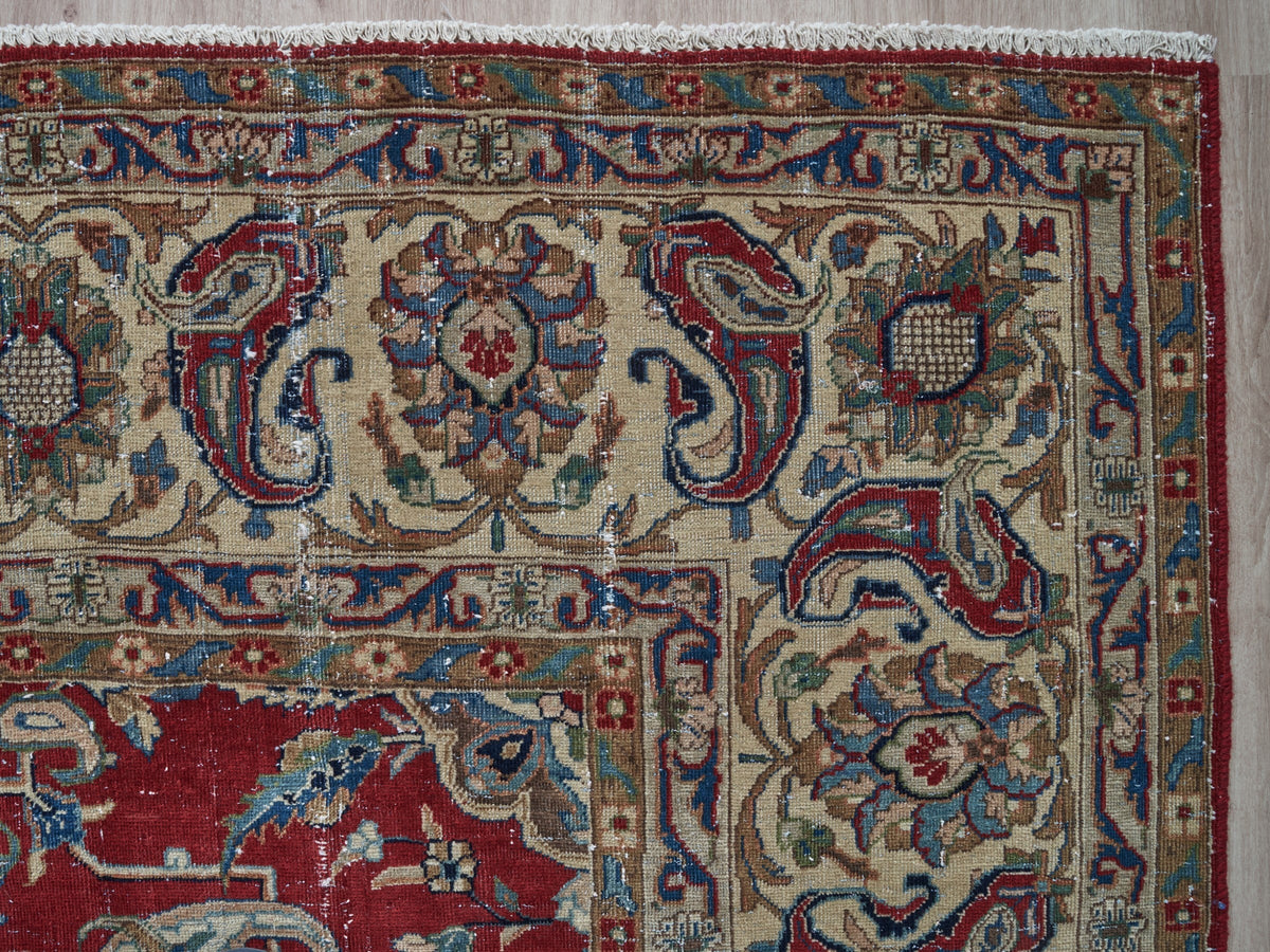 8'4" x 11'3" Oriental Persian Style Red Rug