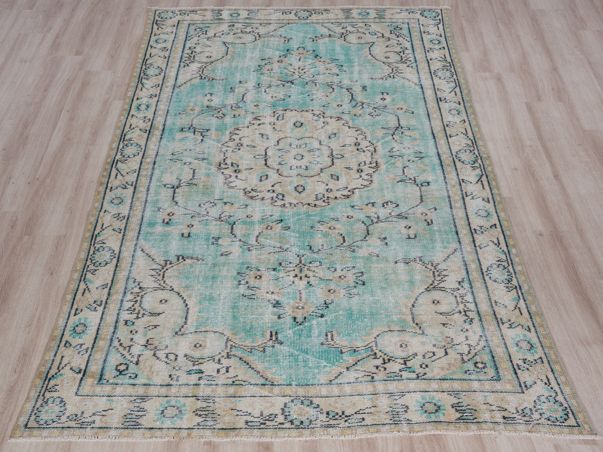 5'3" x 9'5" Vintage Handmade Blue Turkish Rug