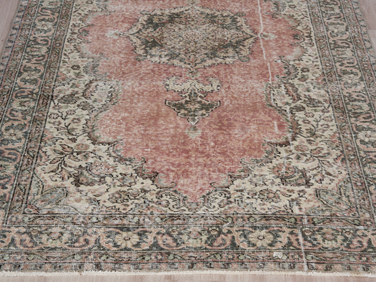 5'5" x 9' Neutral Vintage Hand-Knotted Rug