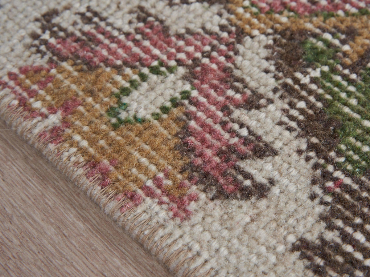 5'9" x 9'8" Vintage Turkish Green Beige Area Rug