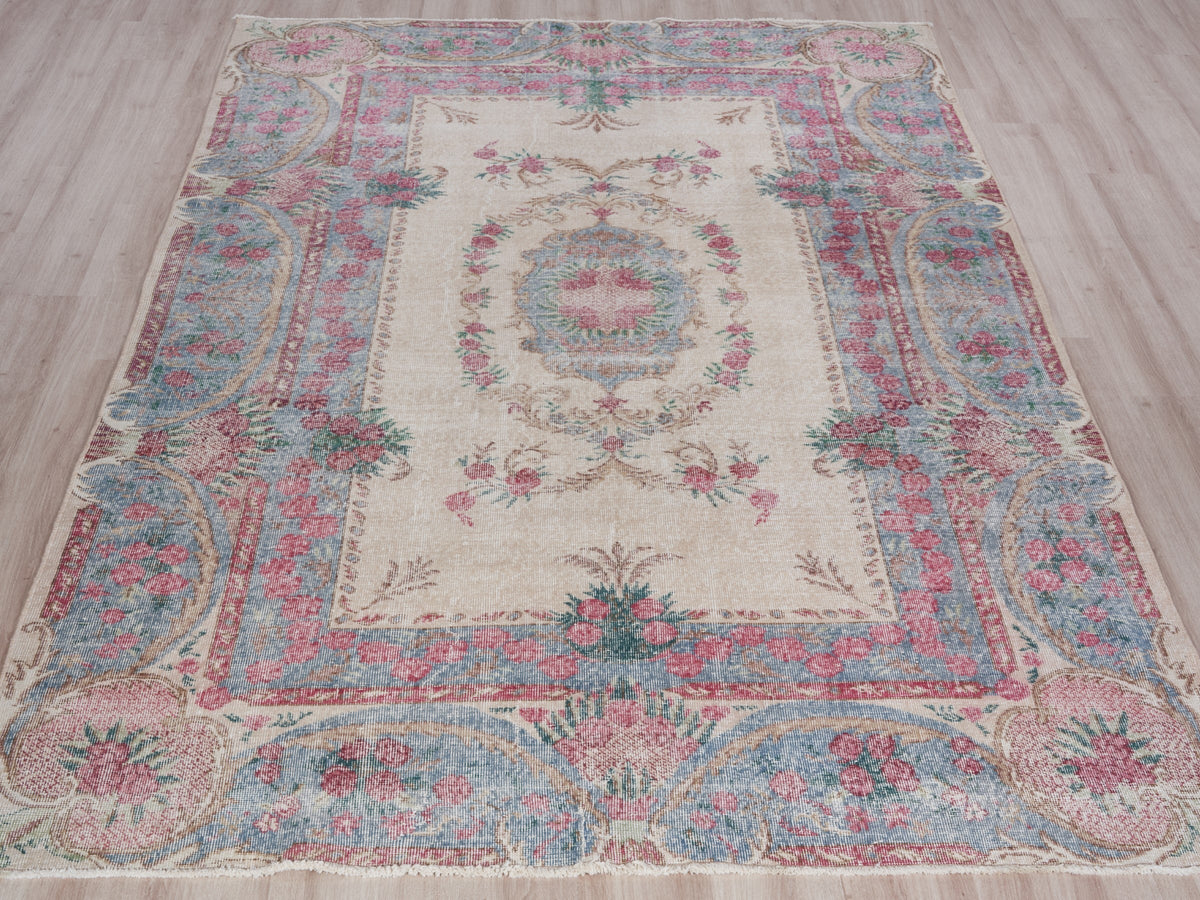 6'6" x 9'10" Vintage Turkish Area Rug