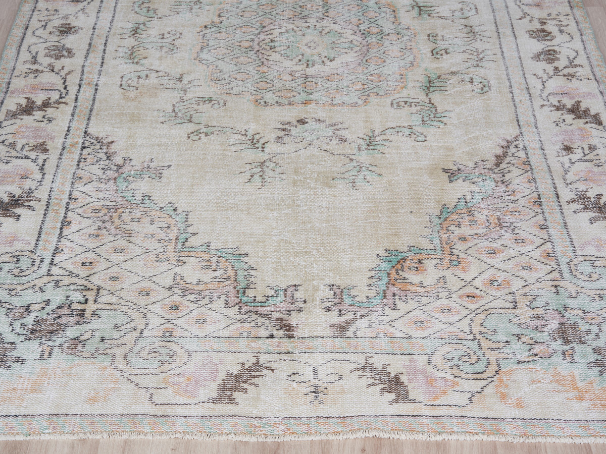 6' x 10' Vintage Turkish Hand-Knotted Area Rug