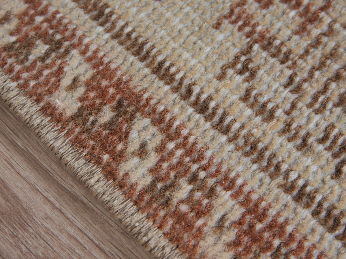 5'10" x 9'4" Beige Vintage Turkish Area Rug