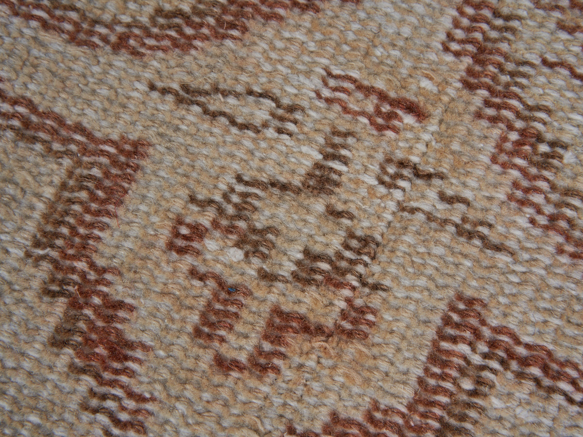 5'10" x 9'4" Beige Vintage Turkish Area Rug