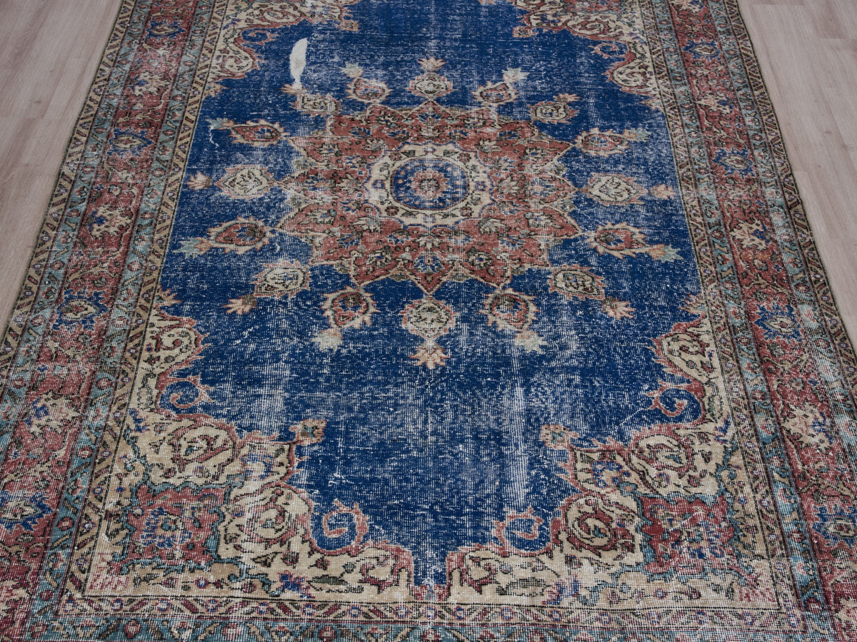 6'7" x 10'1" Hand-Knotted Vintage Turkish Large Rug