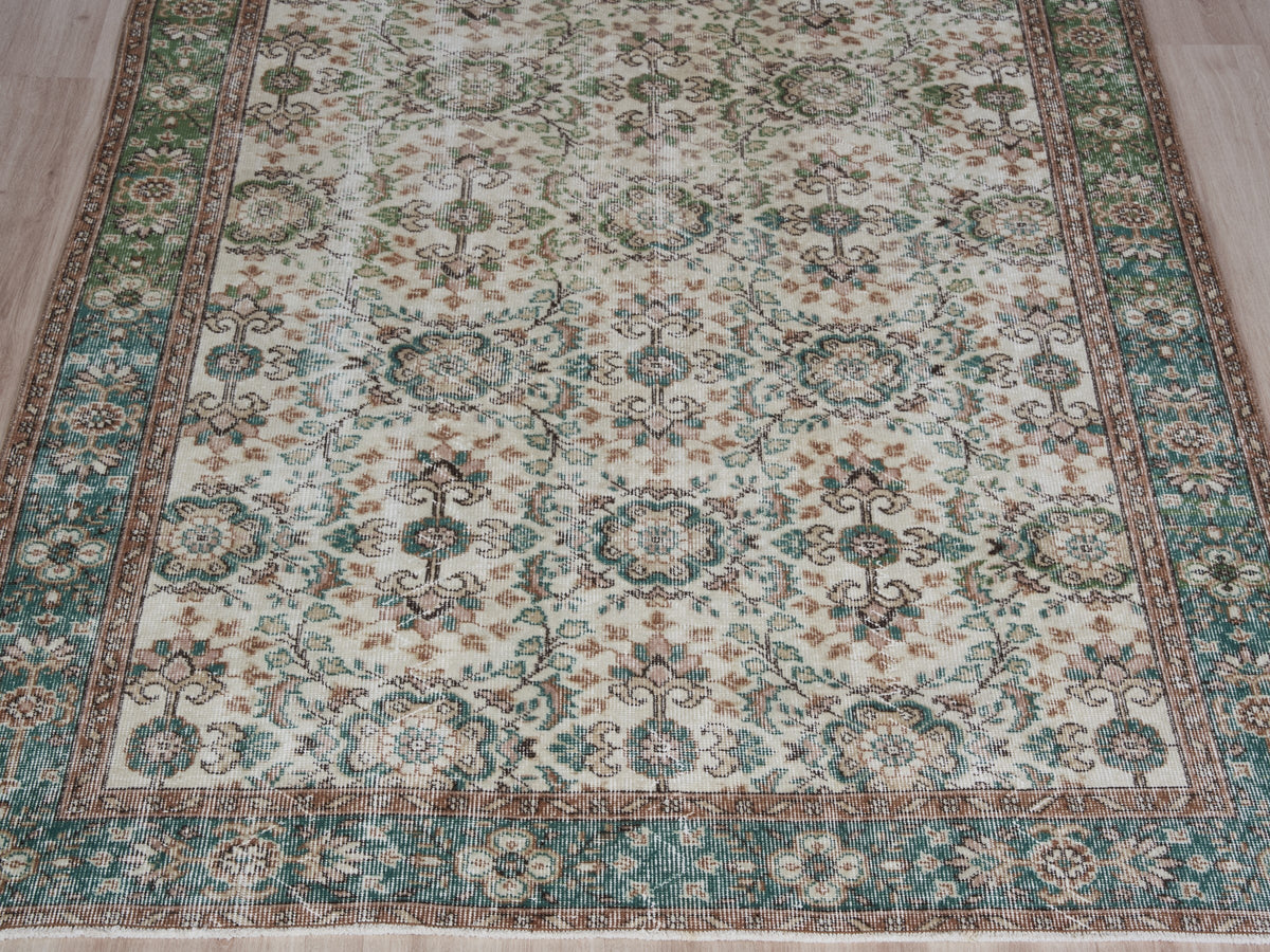 5'9" x 9'10" Hand-Knotted Vintage Turkish Area Rug