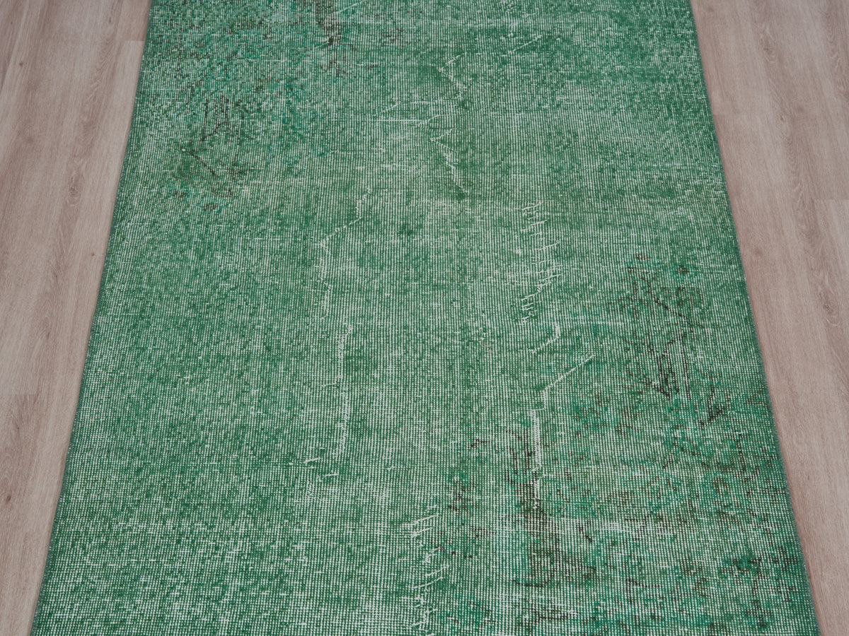 3'8" x 6'8" Vintage Green Scatter Rug