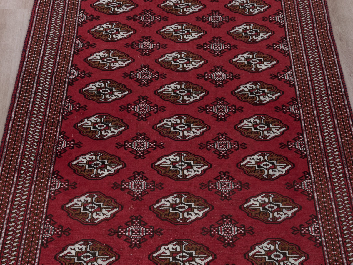 4'4" x 5'11" Oriental Persian Style Scatter Red Rug