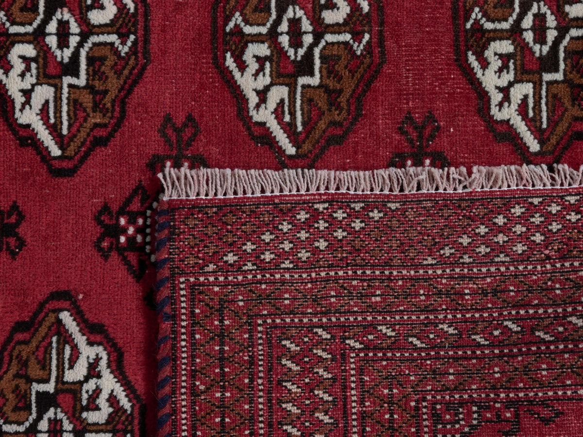 4'4" x 5'11" Oriental Persian Style Scatter Red Rug