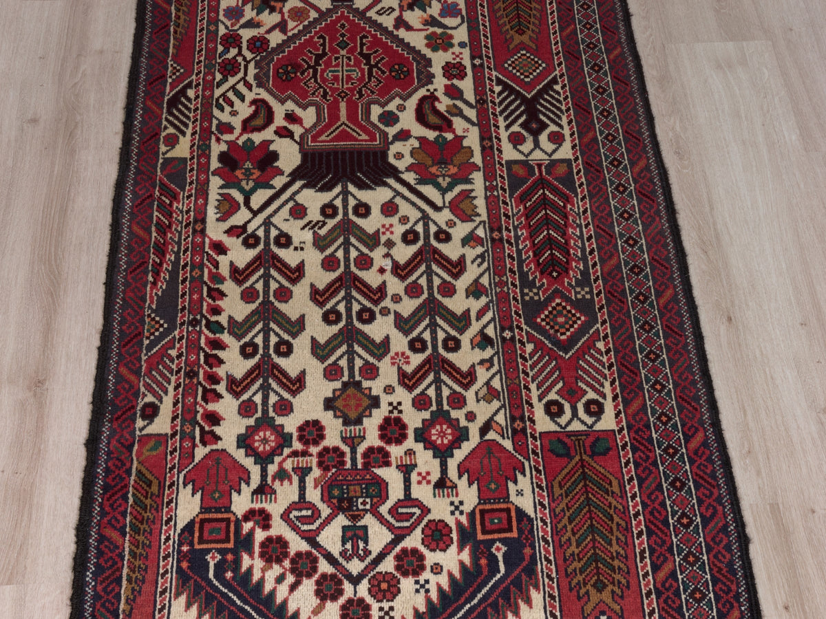 2'11" x 6'2" Small Oriental Style Rug